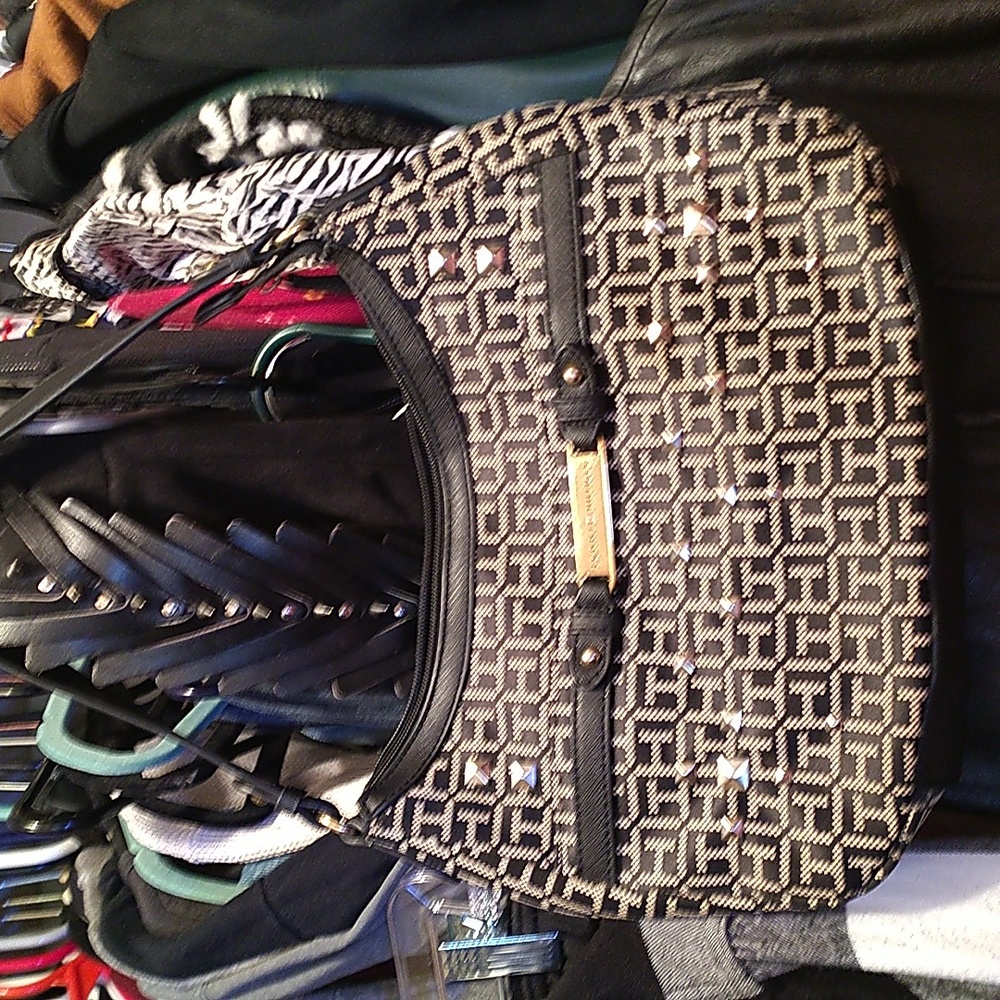 Tommy Hilfiger purse with matching wallet included